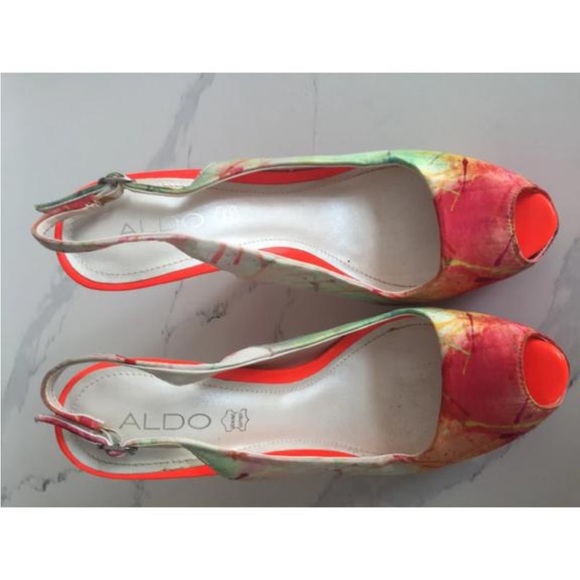 Aldo Platform Sandals sz 9 perfect condition - Picture 2 of 6